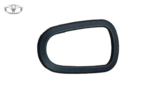 قاب دور دستگیره داخلی جلو راست دوو سیلو